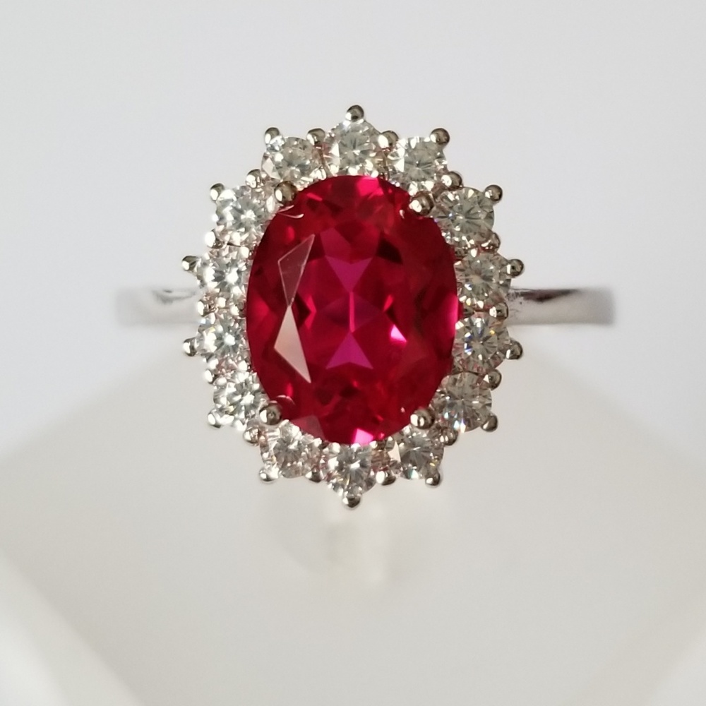 That Ruby Ring - Picture 3 of 9